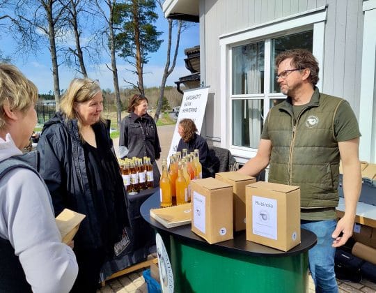 Lokal matmarknad vid Vallentuna golfklubb under "Smaka på Vallentuna"