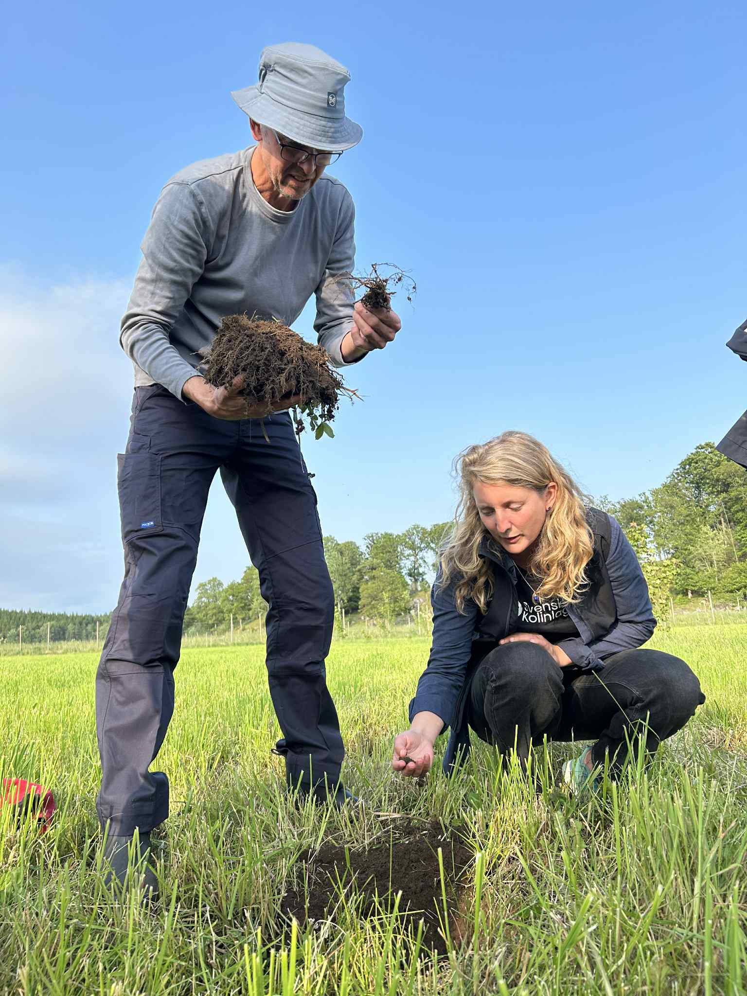 a4f56cbd-1f69-407e-a7da-93bd023301a4 (2)